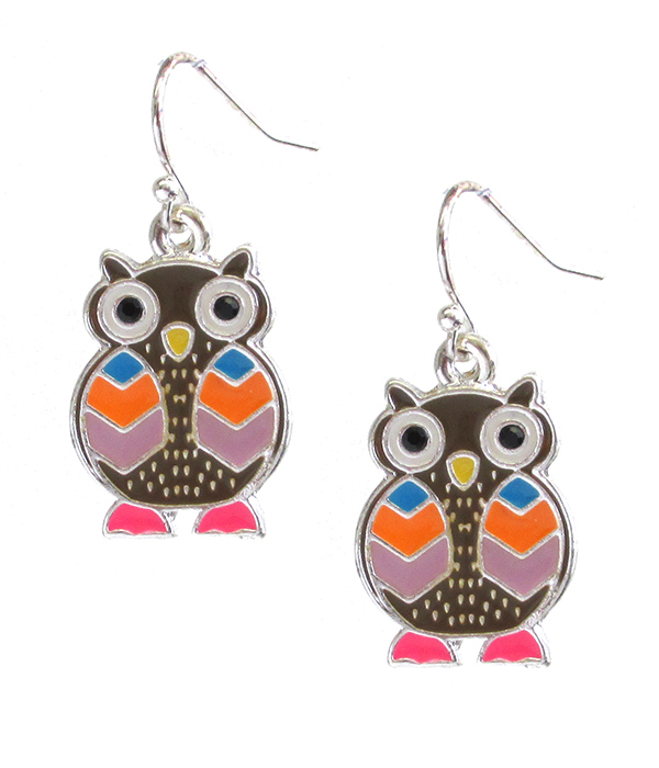 EPOXY OWL EARRING