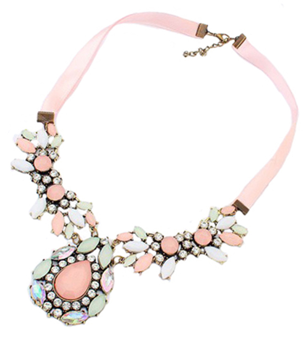 Multi crystal cocktail necklace