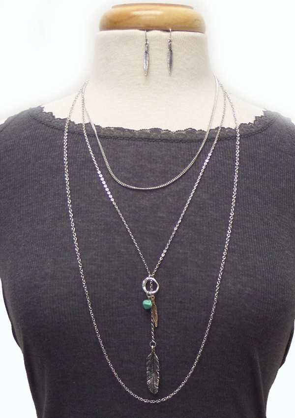 Western style feather pendant 3 fine chain layered long necklace set