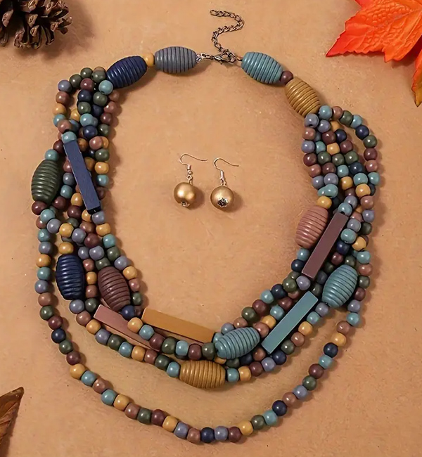 Chunky look light weight wood bead layer necklace set