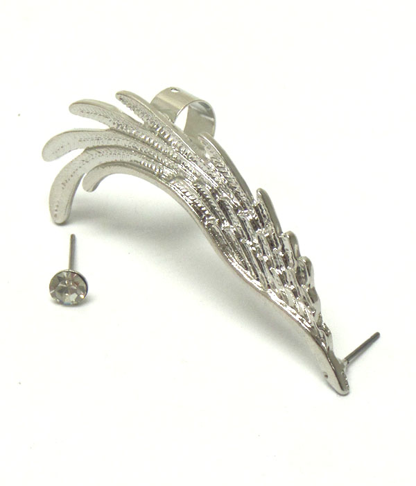 Crystal and angel wint earcuff