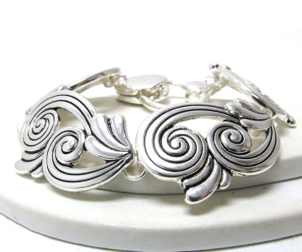 Metal double wave textered magnetic bracelet