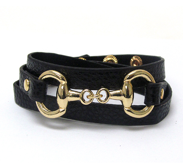 Metal ring link and leatherette wrap bracelet