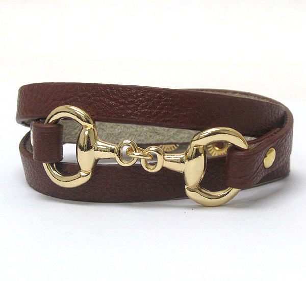 Metal ring link and leatherette wrap bracelet