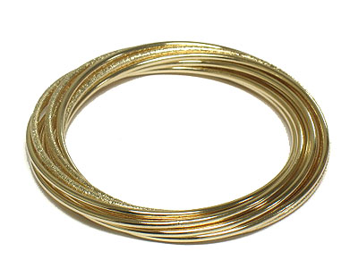 Multi metal bangle