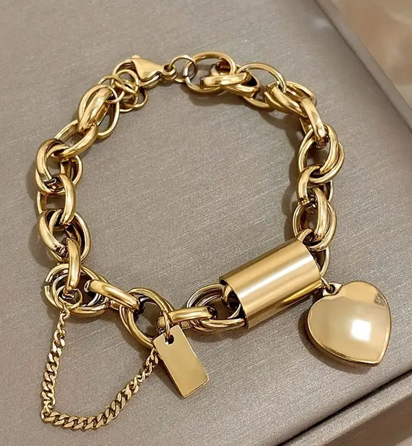 Puffy heart charm chain bracelet