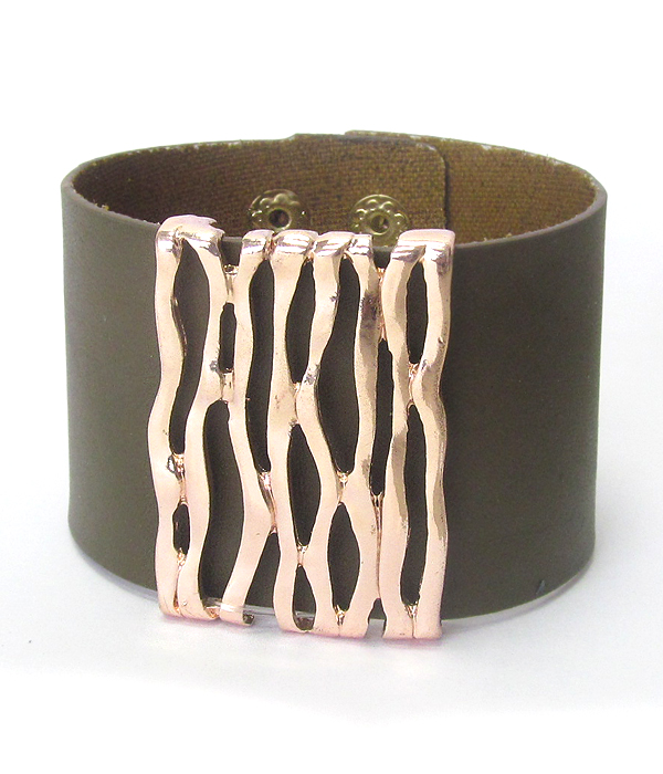 Metal bar thick leather band bracelet