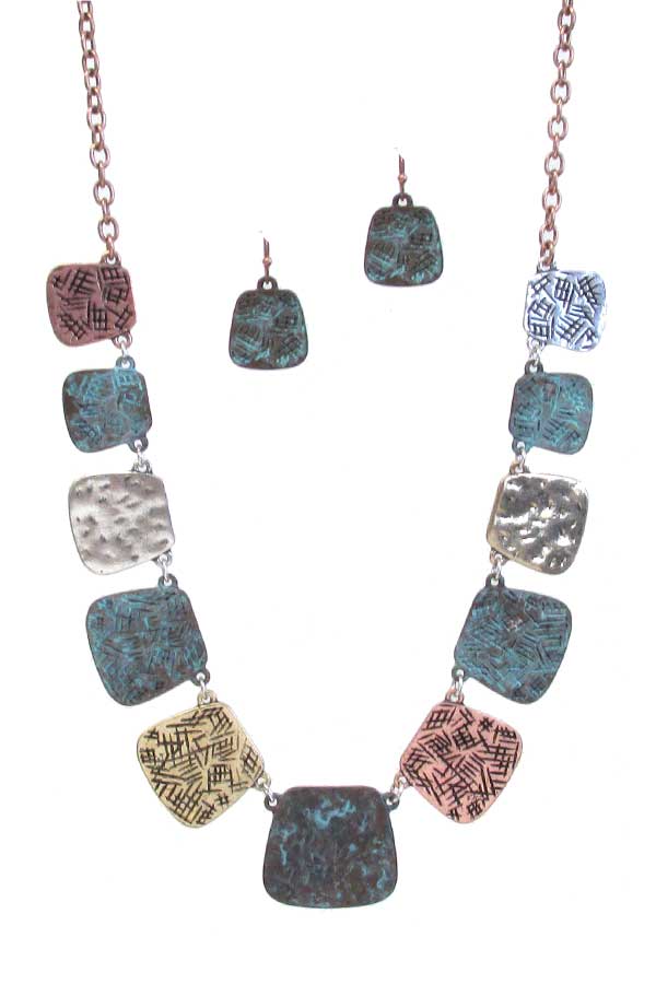 TEXTURED MULTI METAL PLATE LINK NECKLACE SET