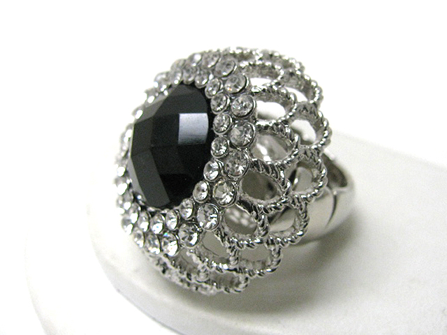 Crystal and facet acryl stone metal filigree round stretch ring