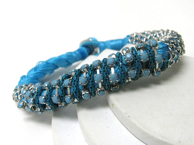 MIXED STONE AND METAL CHAIN WRAPPED FABRIC CORD BRAIDED WRIST BAND