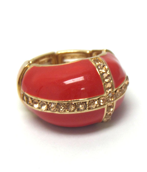 Epoxy and crystal cross stretch ring