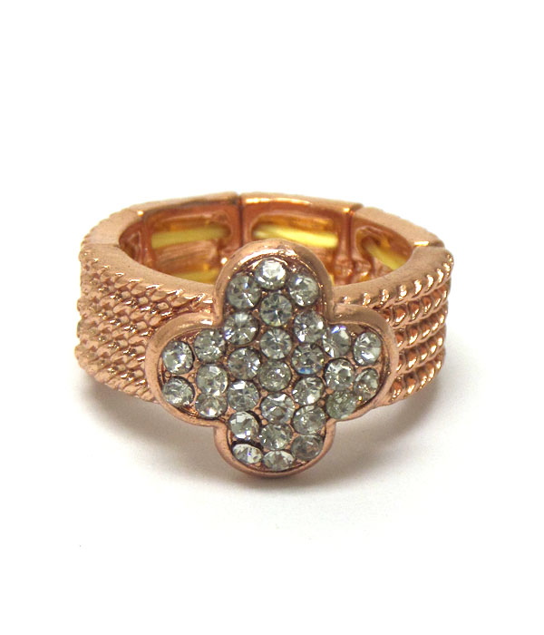 Crystal clover stretch ring