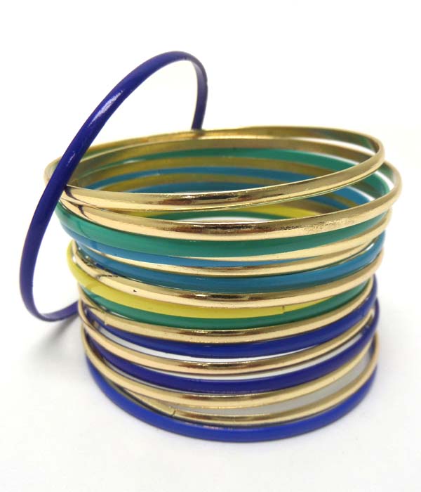 Multi row stackable mixed color bangle bracelet