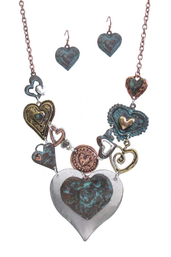 MULTI HEART LINK NECKLACE SET