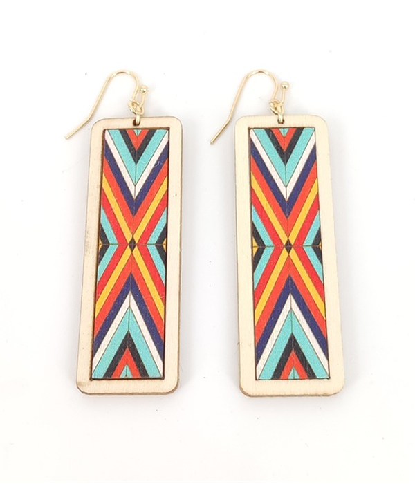 Aztec pattern wood bar earring