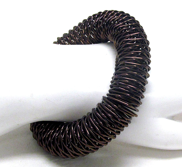 Coiled metal wire stretch bracelet
