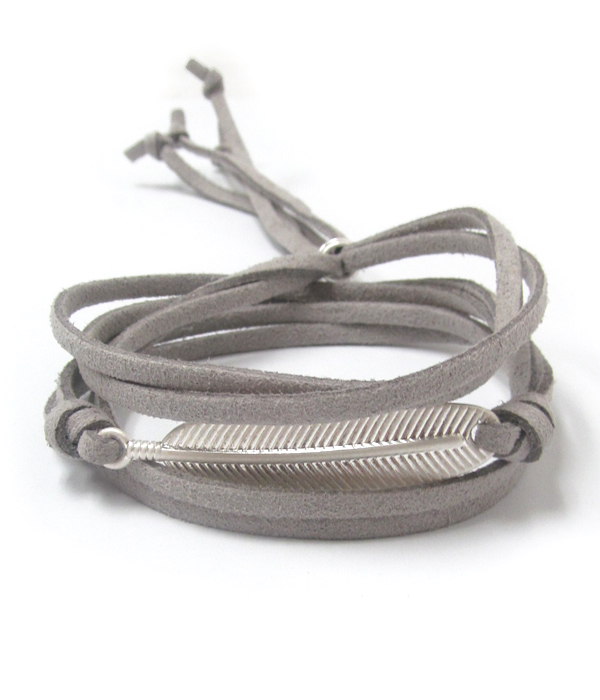 Feather leatherette wrap bracelet