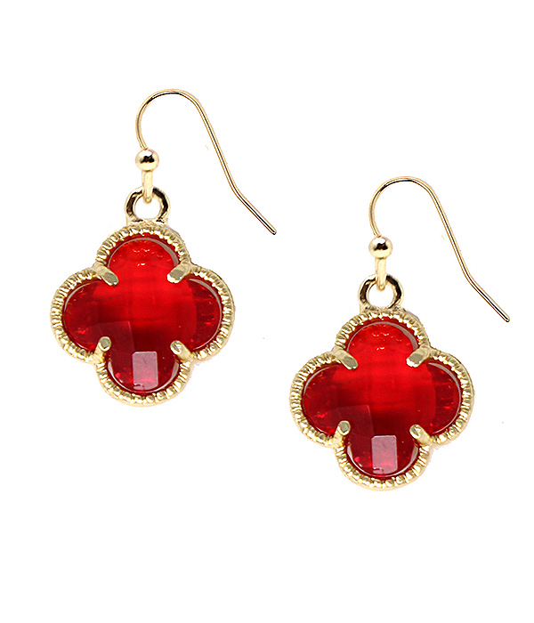 Quatrefoil earring