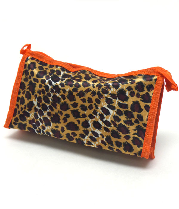 Leopard print zipper top makeup bag
