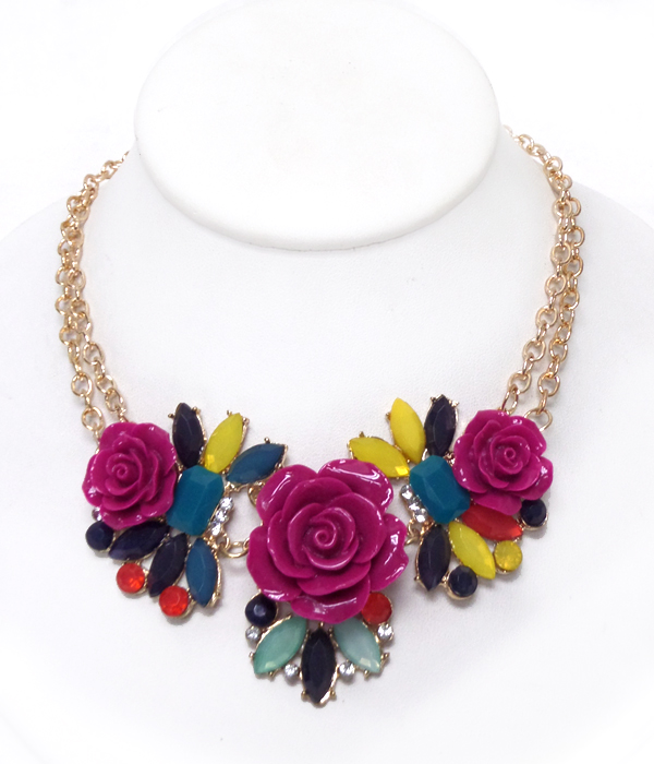 Multi flower link necklace