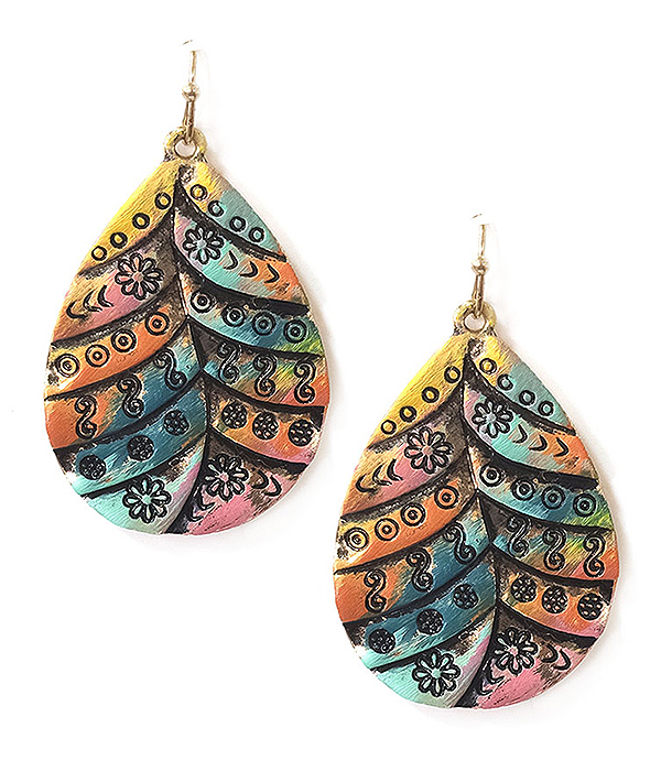 Boho style teardrop leaf earring