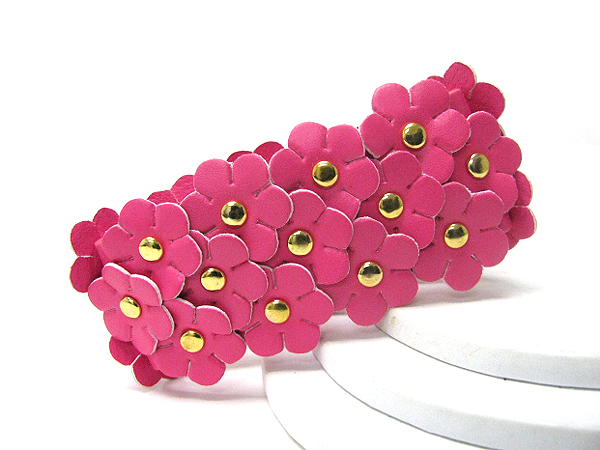 Multi flower sythetic leather button bracelet