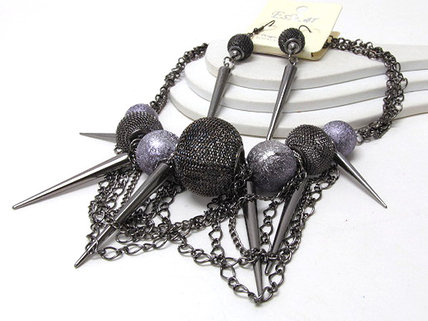 Multi spkies with multi chain with  basketball wives metal mesh balls and sandy inspired  necklace earring set