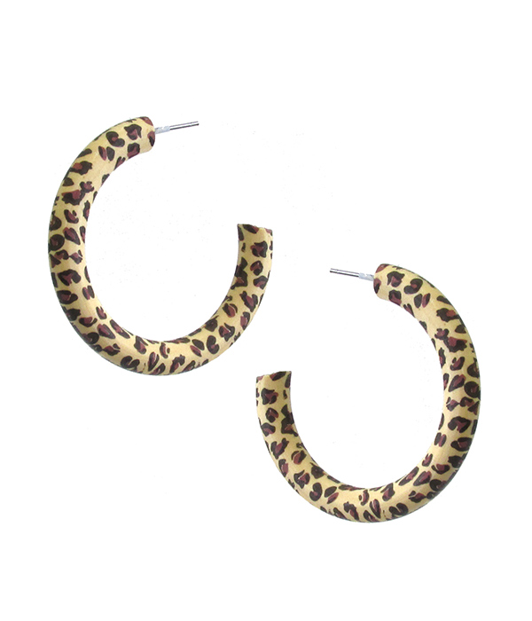 ANIMAL PRINT HOOP EARRING - LEOPARD