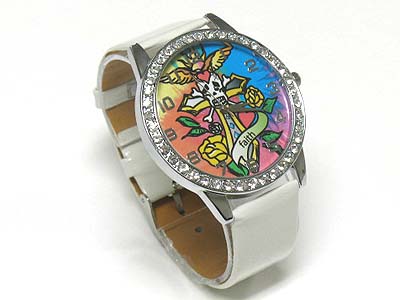 Tattoo background crystal round face watch