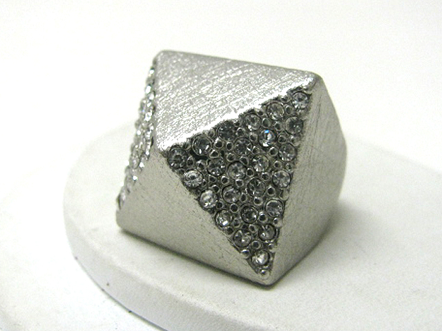 Glam punk rock crystal stud scratch metal pyramid knuckle ring
