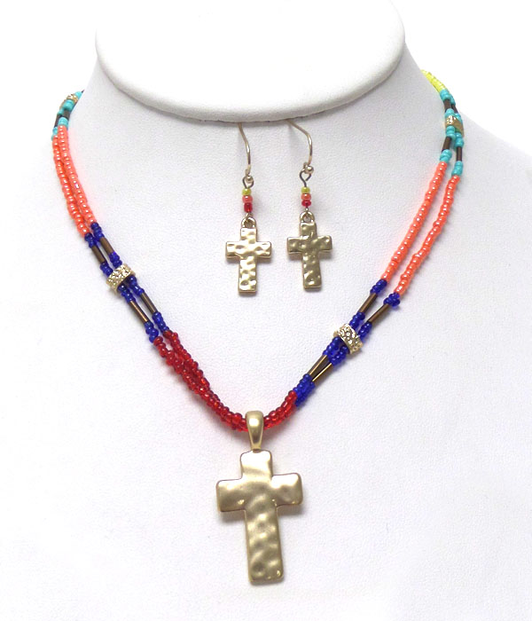 Hammered cross and double seed beads chain necklace earring set
