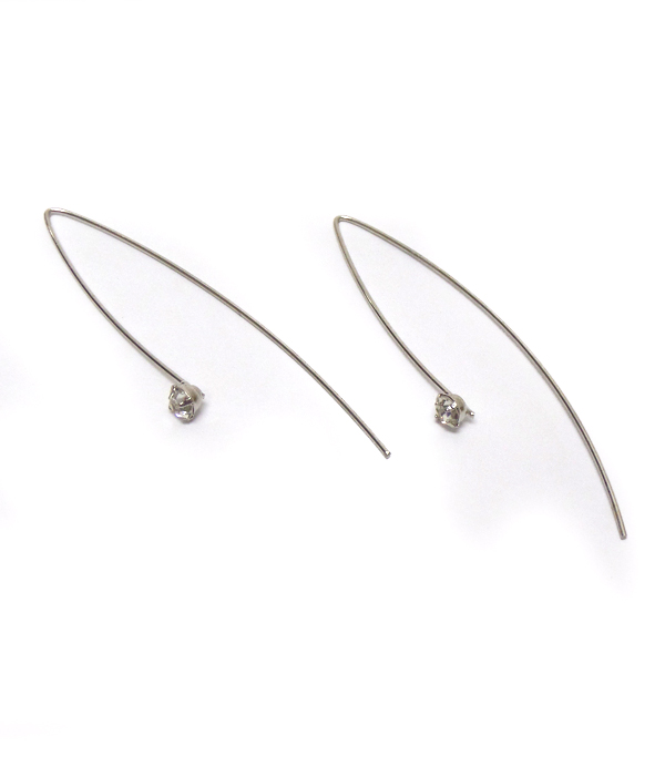 Thin metal curve crystal earring