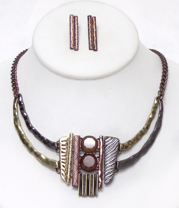 2 layer multi metal shapes necklace set