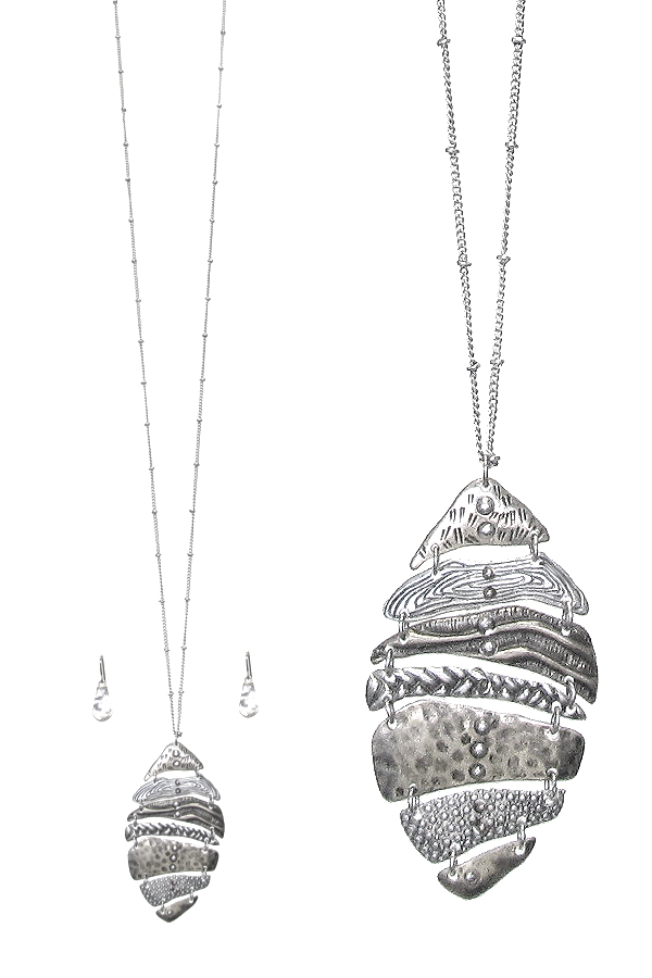 MULTI TEXTURED METAL LINK PENDANT LONG NECKLACE SET