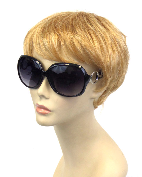 Large metallic circle sunglasses-uv protection