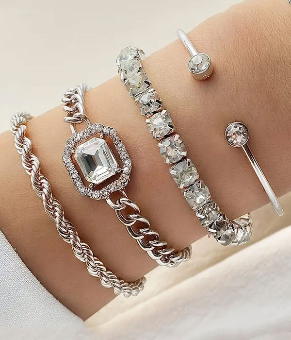 Multi chain mix 4 bracelet set