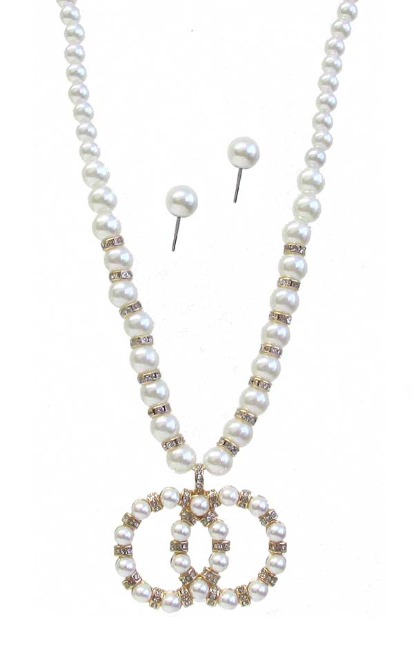 MULTI PEARL AND CRYSTAL NECKLACE SET