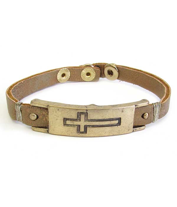 Religious inspiration button bracelet - cross