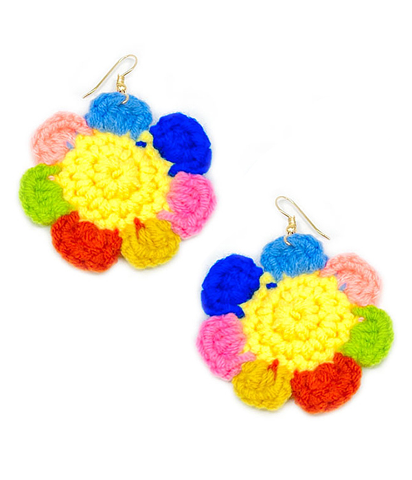 Handmade crochet earring - flower
