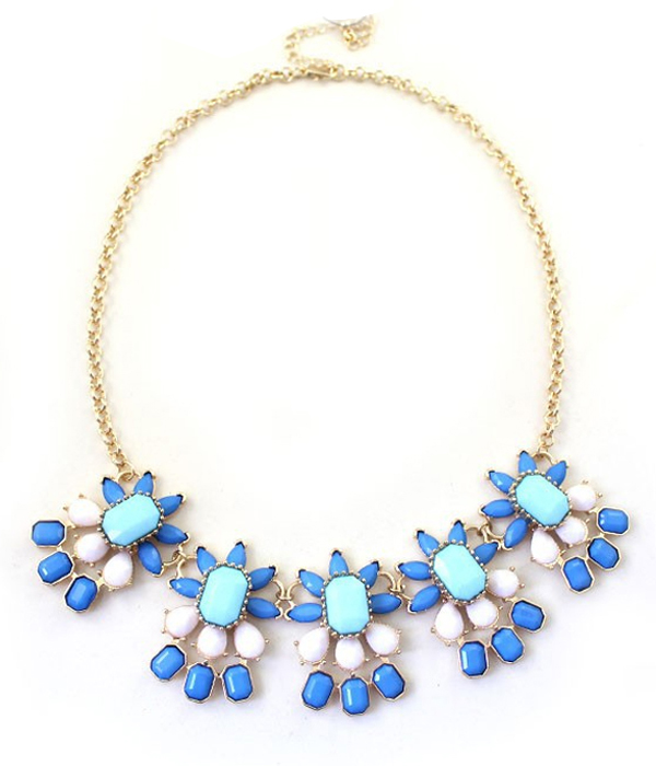 Crystal and acryl statement necklace
