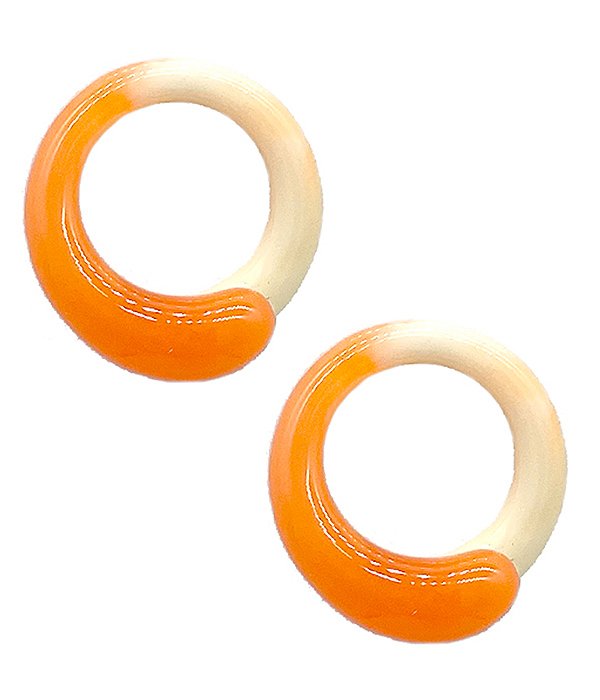 GRADIENT ACRYLIC HOOP EARRING