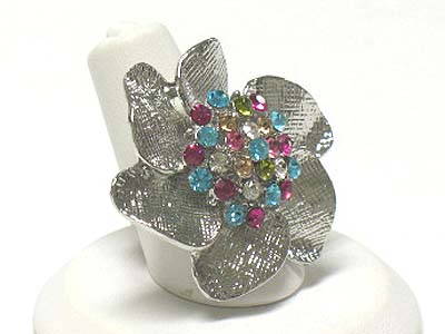 Crystal accent metal flower ring - adjustable