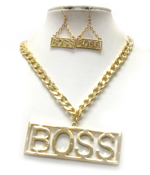 LARGE BOSS  PENDANT AND THICK CHAIN NECKLACE EARRING SET