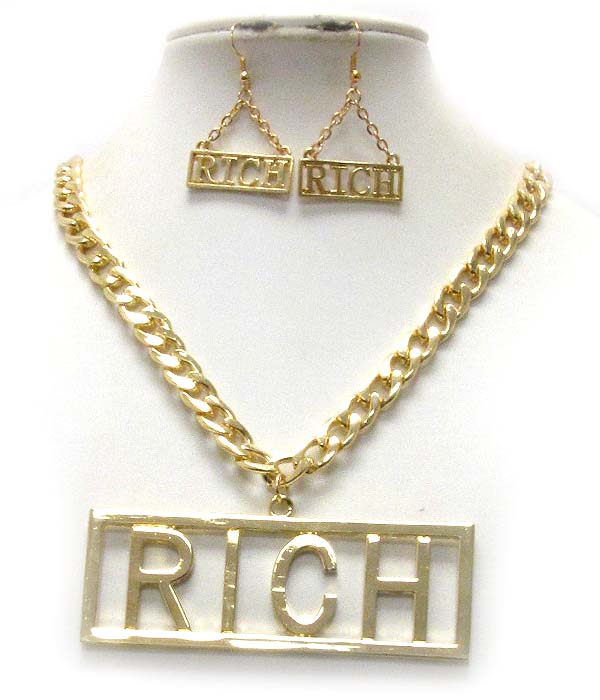 LARGE RICH  PENDANT AND THICK CHAIN NECKLACE EARRING SET