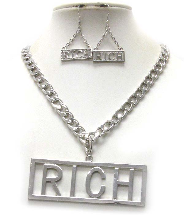 Large rich  pendant and thick chain necklace earring set