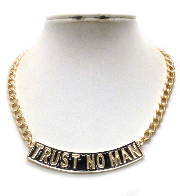 Epoxy deco half chocker and thick metal chain trust no man theme necklace