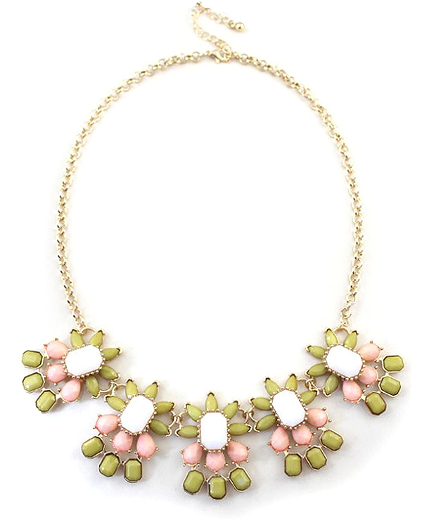 Crystal and acryl statement necklace