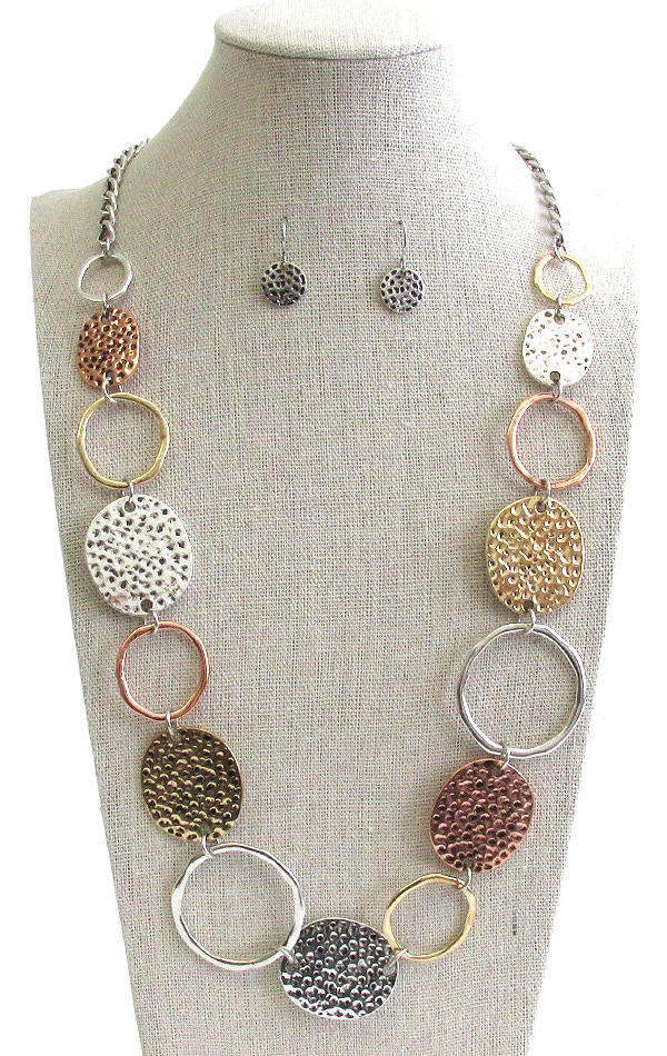 Multi metal disc and ring link necklace set