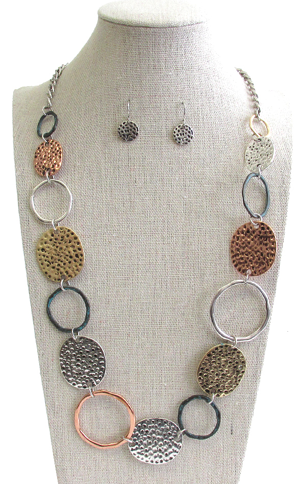 Multi metal disc and ring link necklace set