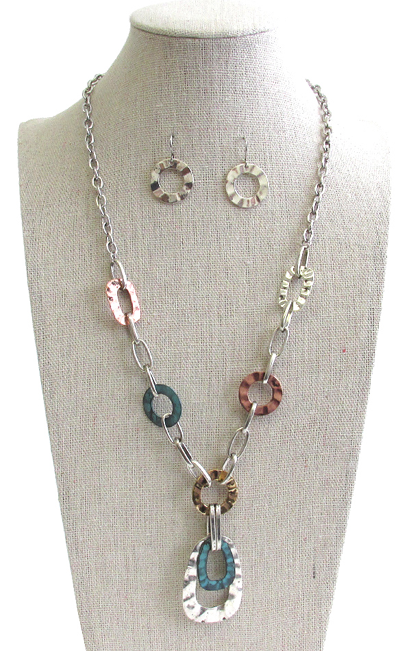 Textured metal ring  and chain link necklace set